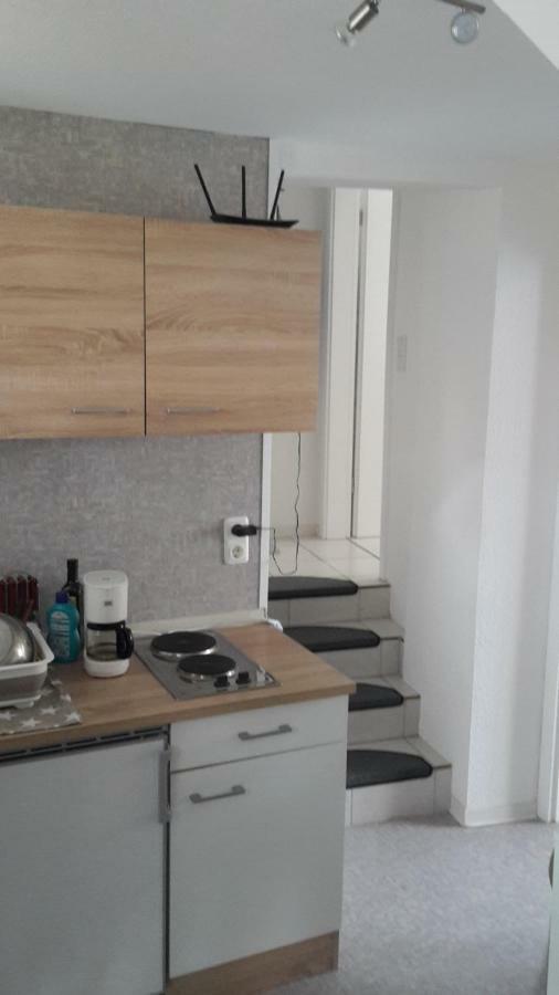 1 Apartment *